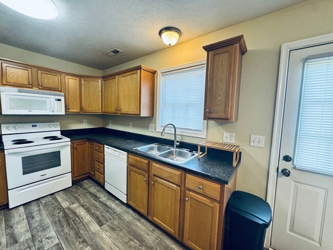 Photo - Sterling Park Townhome