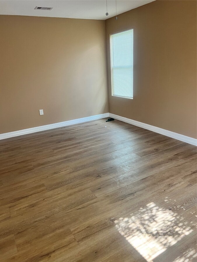 Photo - 341 Cartersville St