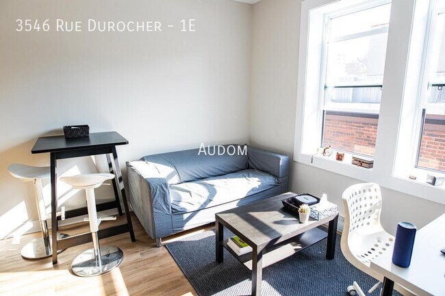 Photo - 3546 Rue Durocher Unit 1E