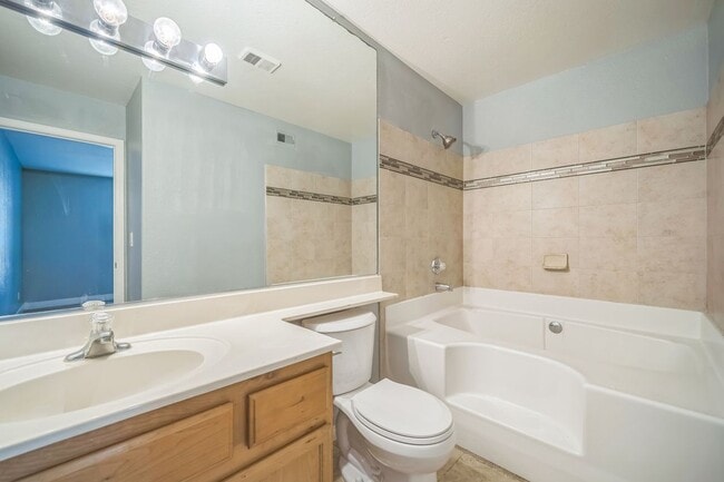 Photo - 2967 Juniper Hills Blvd