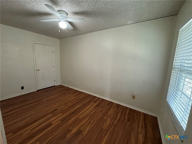 Photo - 205 Wingate Ct