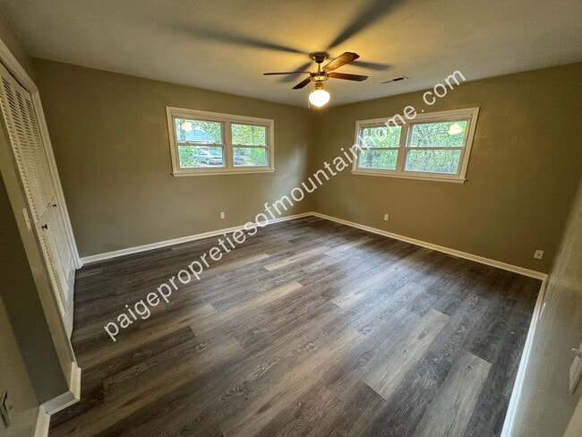 Photo - 2/1 in town out of town.