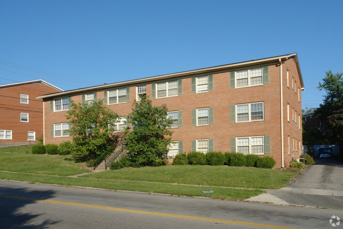 Highland Apartments - Highland Apartments
