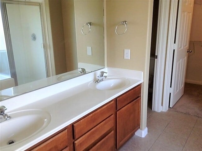 Photo - 22927 Lily Creek Dr