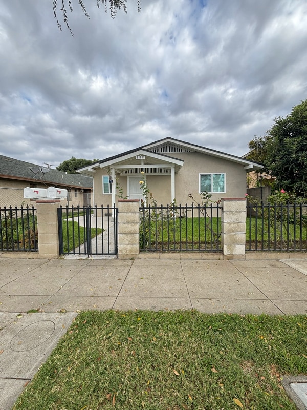 Photo - 435 E Truslow Ave