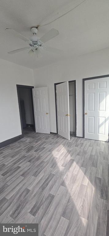 Building Photo - 3258 N Park Ave Unit 2R