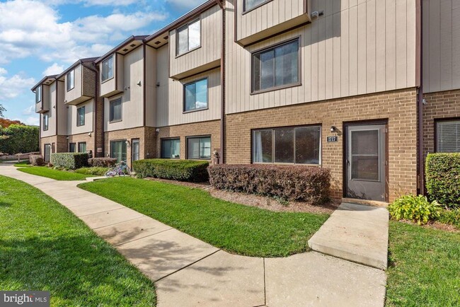 Photo - 1717 Westwind Way Apartment