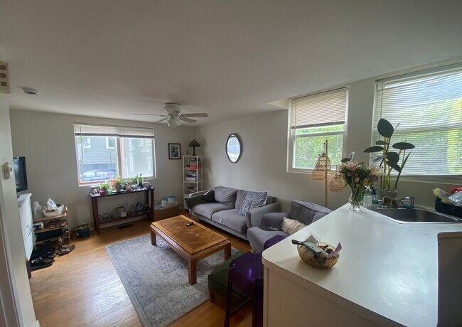 75 5th St Unit 1