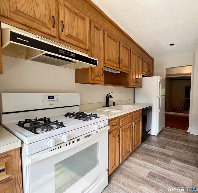 Photo - 95 Farmington Chase Crescent Unit 95