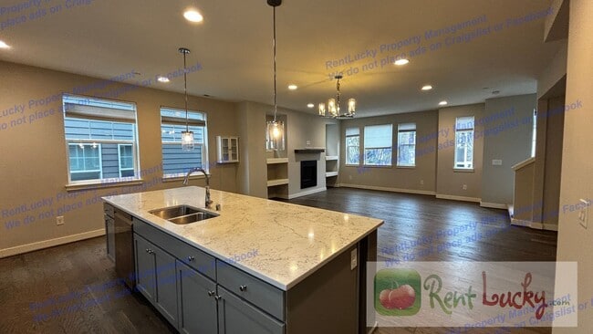 Photo - Spacious Issaquah Townhome w/ Entry-Level Suite & 2-Car Garage