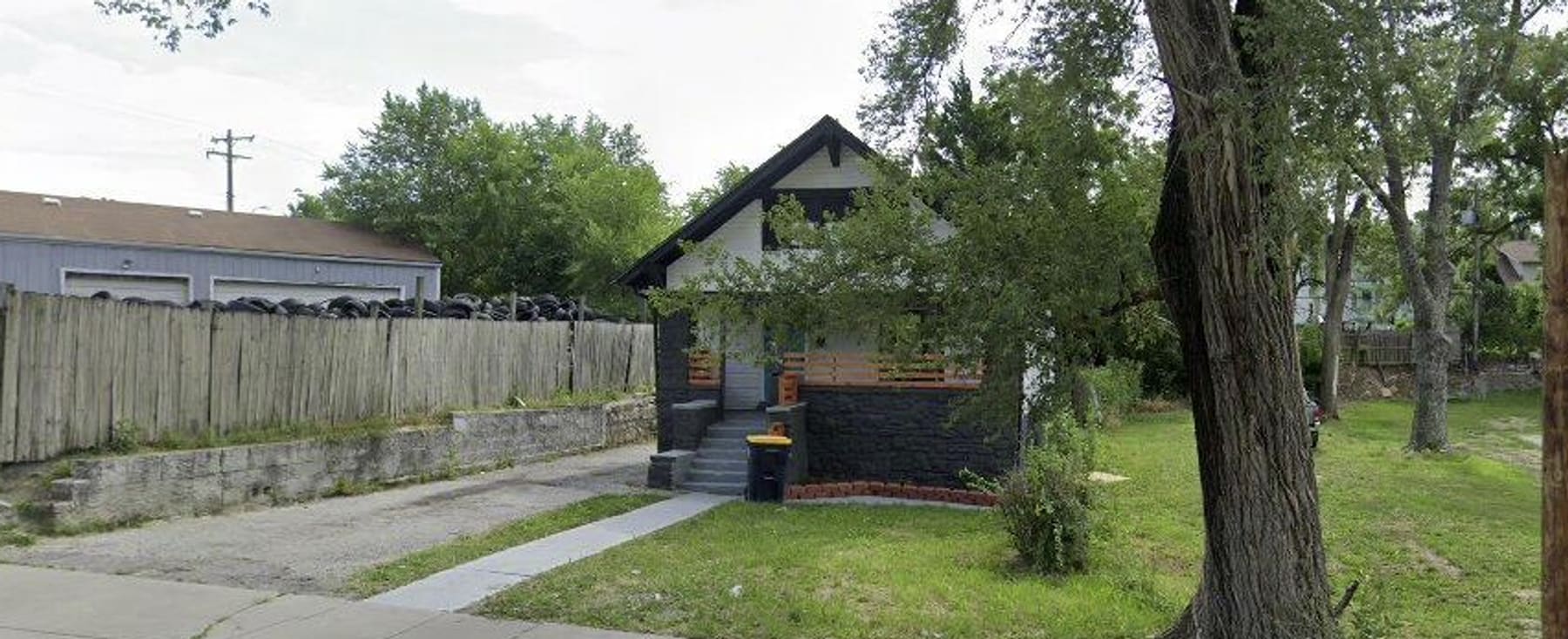 COMING SOON! 4 Bedroom 1 Bathroom in Kansa... - COMING SOON! 4 Bedroom 1 Bathroom in Kansa... House