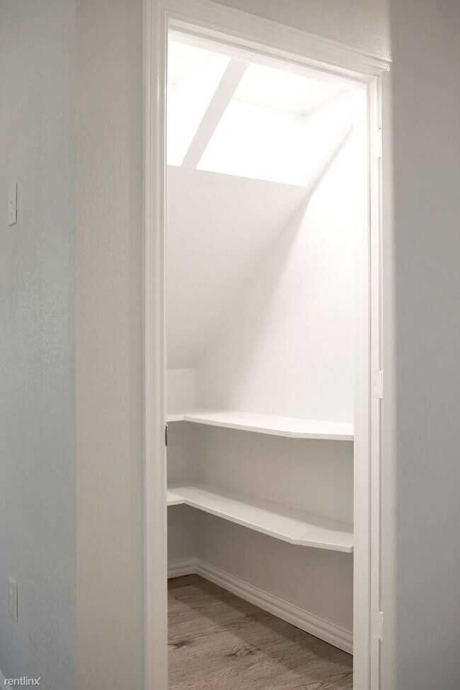 Photo - 3 br, 2 bath House - 7311 Farm to Market R...