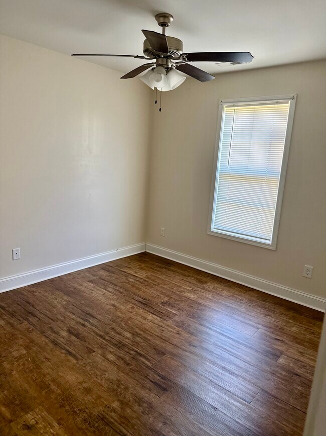 Photo - 134 E 12th St Unit 134 East 12 st Newton NC