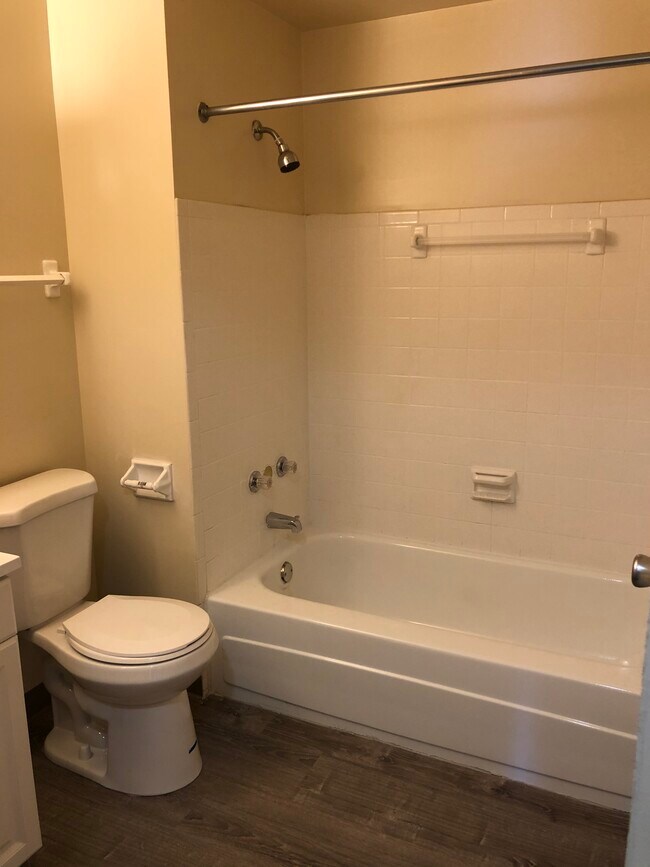 Buffalo Manor Apartments For Rent in Rochester, NY