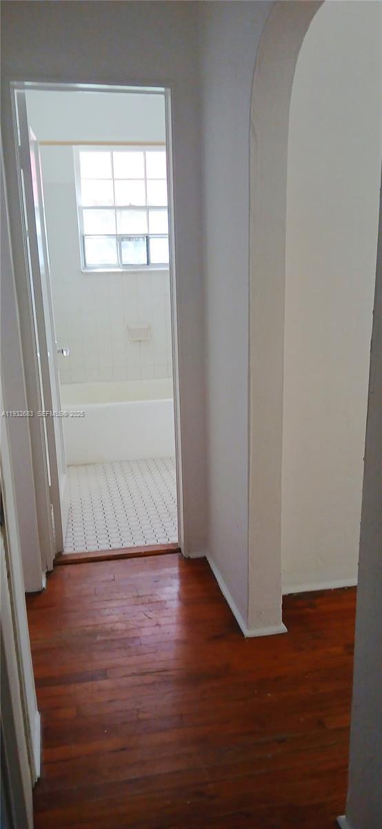 Photo - 1836 Scott St