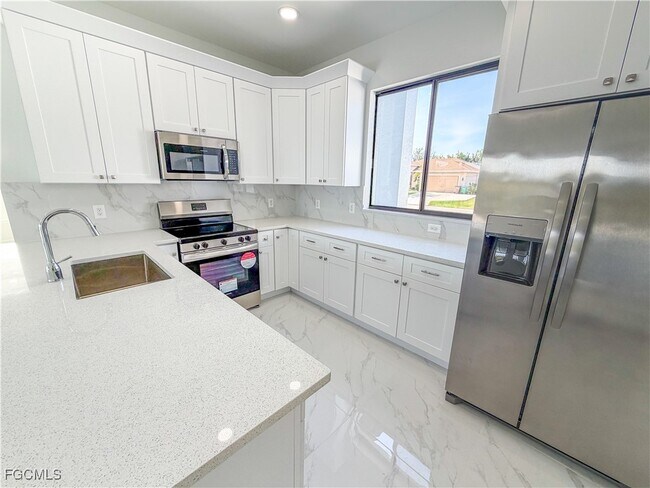 Photo - 1227 SE 3rd Ave