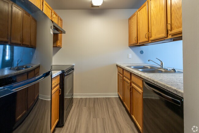 Pearl Place Apartments