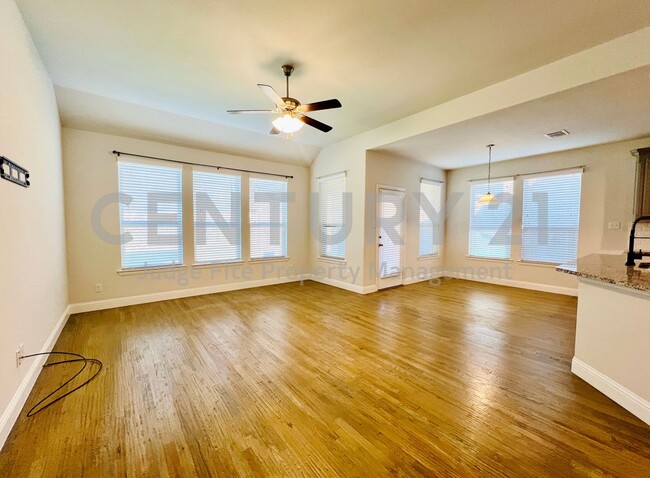 Photo - Stunning 2-Story 4/3.5/2 in Marine Creek R...