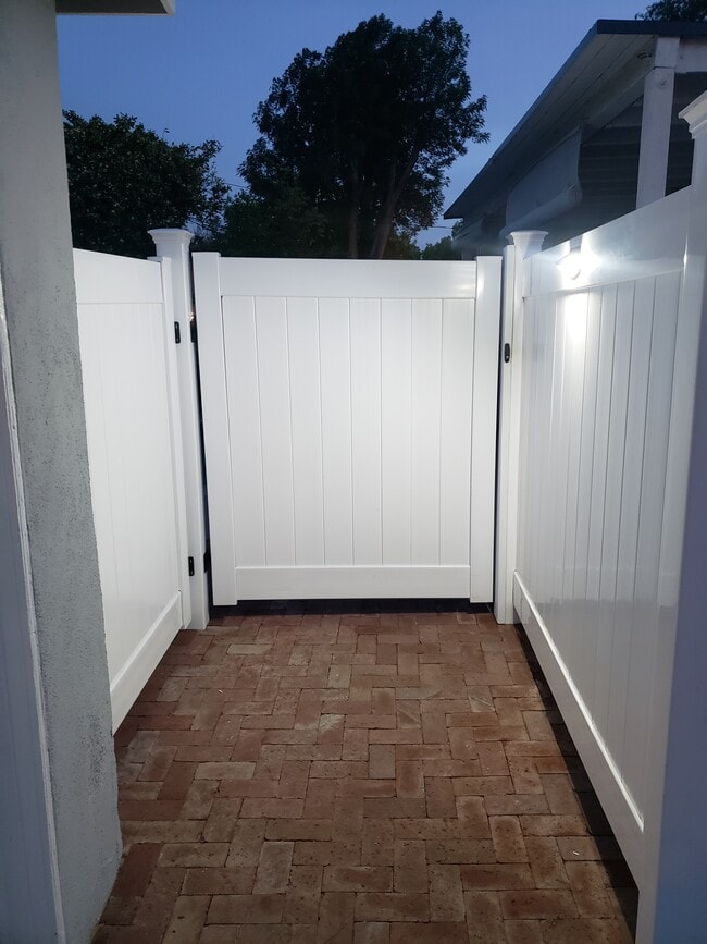 Private entry to unit - 7650 Ostrom Ave