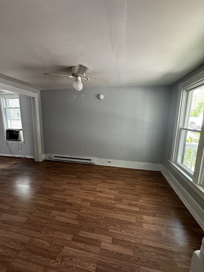 Photo - 317 N Maple Ave