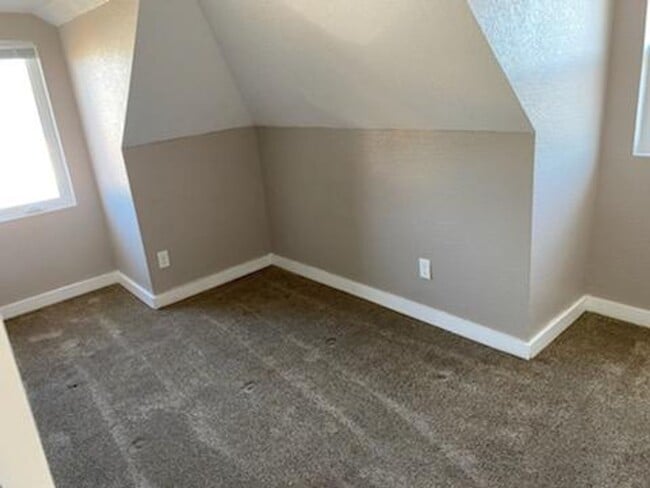 Photo - House for rent in Marshalltown