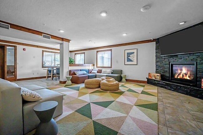 DSC00274-HDR-Metroplex-360-RCS.1-768x512 - The Grove at Mankato