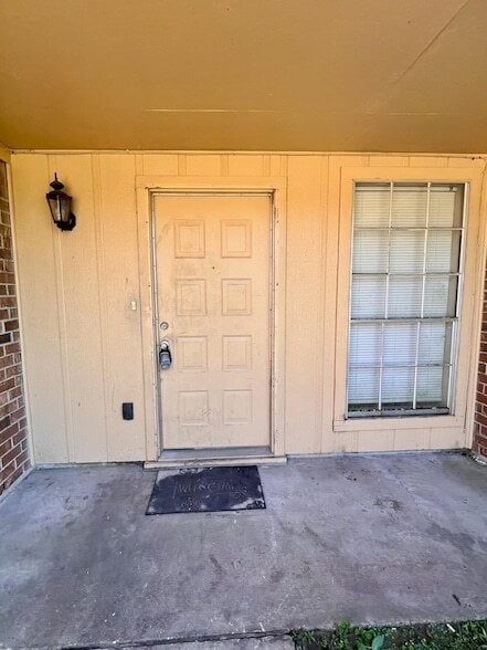 Photo - 9445 Gross St
