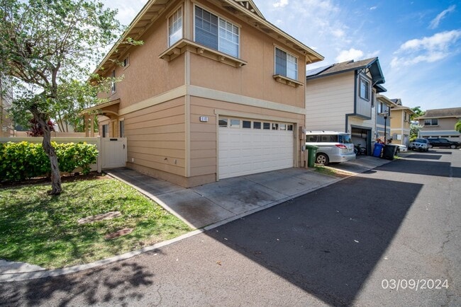 Building Photo - AVAILABLE 1/30/26  3-bedroom, 2 1/2-bath, 2-car garage single famly home at Las Brisas in Ewa Beach