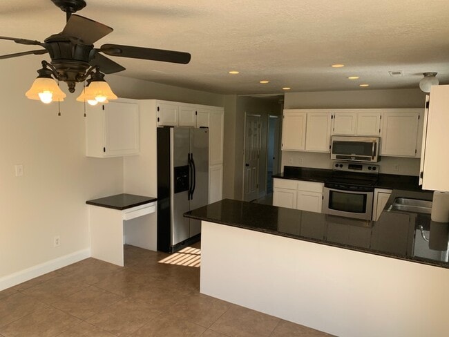 Photo - 1743 W Green Valley Ln