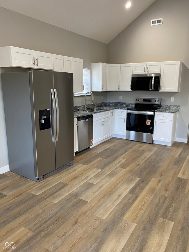 Photo - 929 N Beville Ave