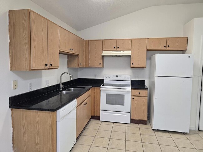 Photo - 307 Erie Ct