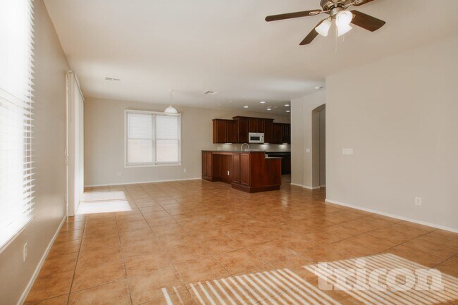 Photo - 2323 Grenadine Rd