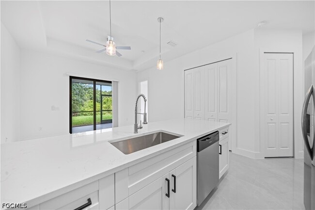 Photo - 2218 Fairway Dr