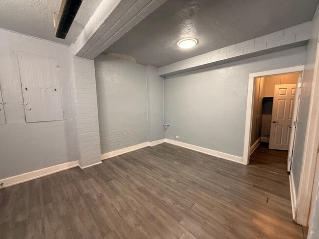 Photo - 1767 S Broadway Unidad 8 - 1767 S Broadway