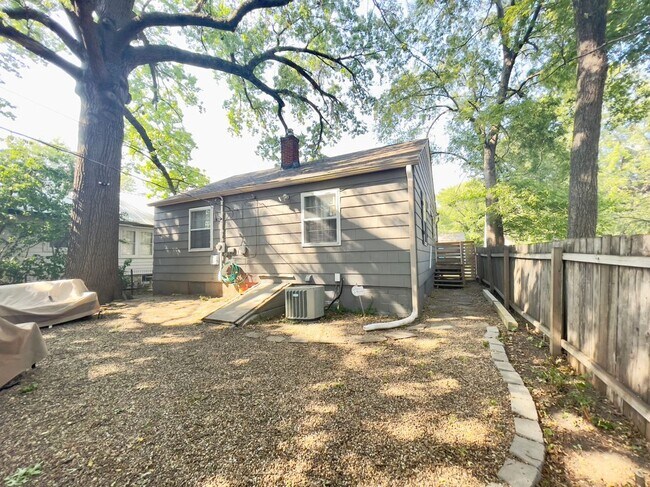 Photo - 2559 W 46th Ave