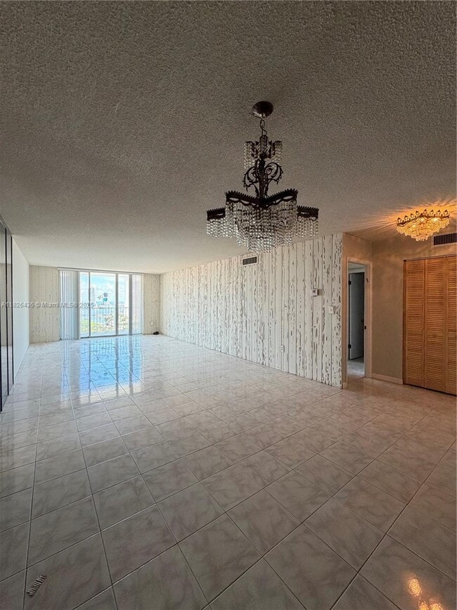 Photo - 2851 NE 183rd St Unit 1903E-1905E