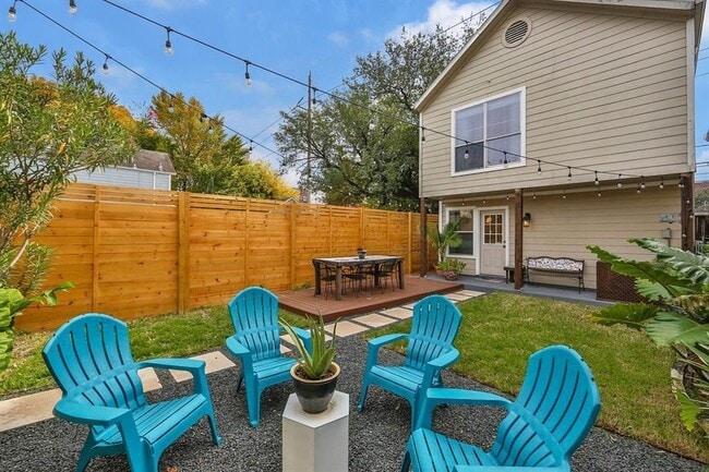Photo - 1018 Ruthven St