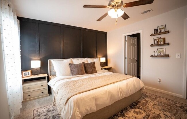 Photo - 16430 Natchez Dr