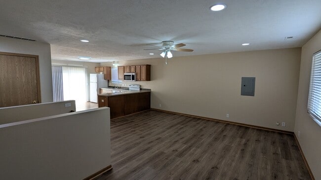 Photo - 3611 Ave G Unidad 2