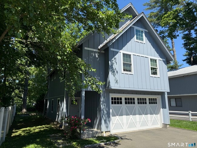 Photo - 17 Oenoke Pl