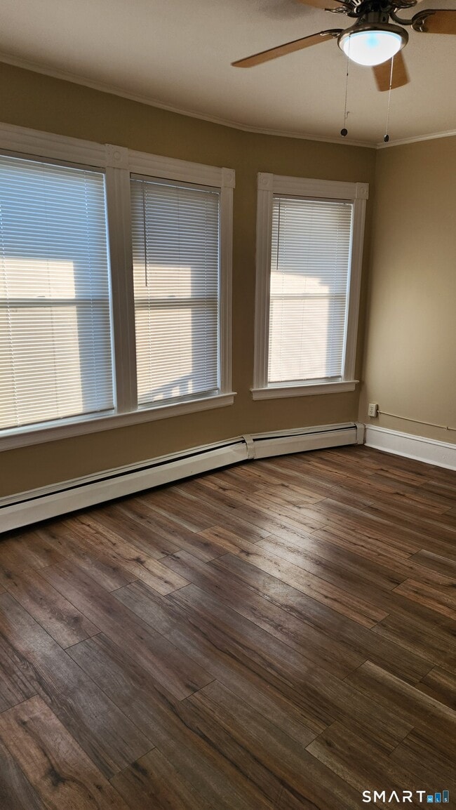 Photo - 22 King St Unit 2