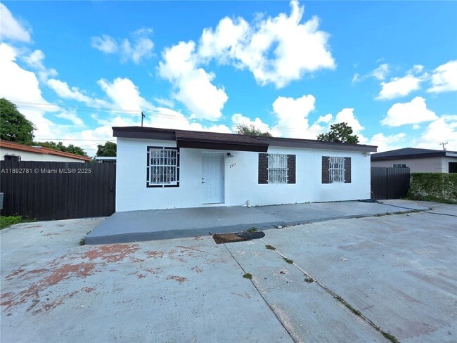 Building Photo - 2951 NW 154th Terrace Unit 2