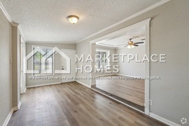 Building Photo - 7711 Lazeau Dr Rental