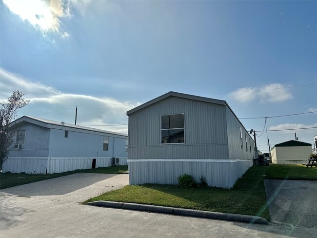 Photo - 4602 Durant Ave