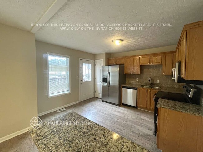 Photo - 14 Mill Rock Dr NW