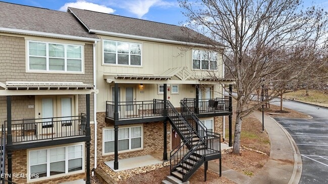 Photo - 1121 Tree Top Way Unit 1422