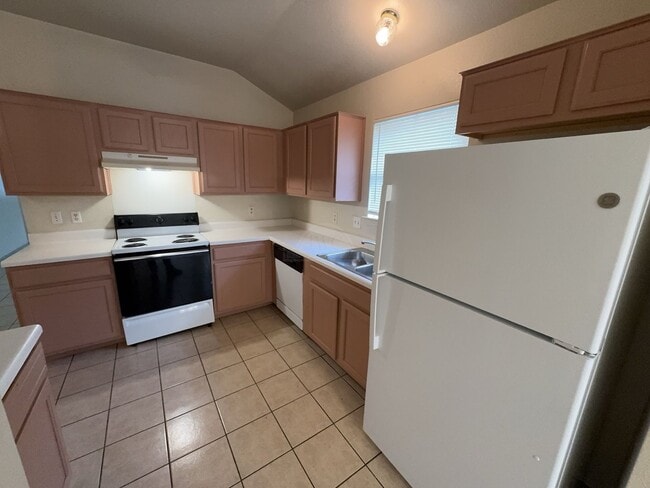 Photo - 1604 Grey Fox Trail
