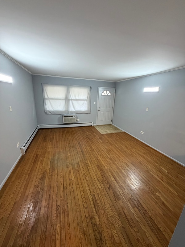 Photo - 694 Columbia Ave