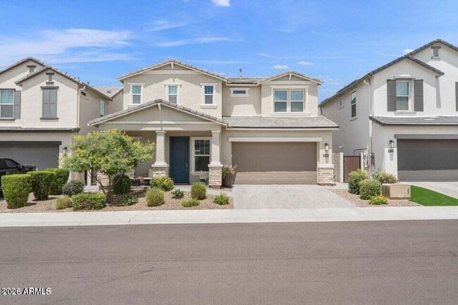 Building Photo - 5112 E Coolbrook Ave