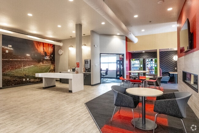 Clubhouse Lobby